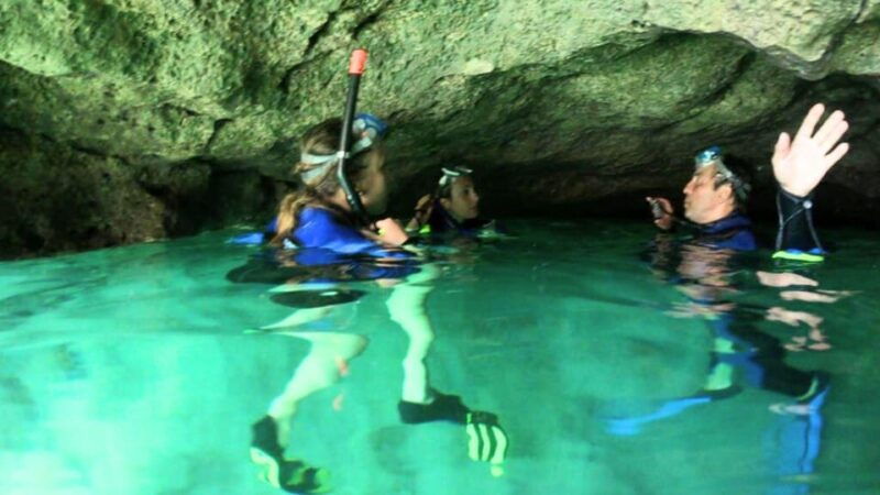 cagliari-boat-tour-with-snorkeling-in-the-caves