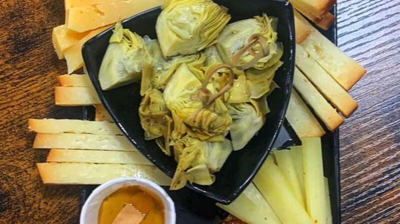 Cagliari: Food and Wine Tasting Experience - Key Points