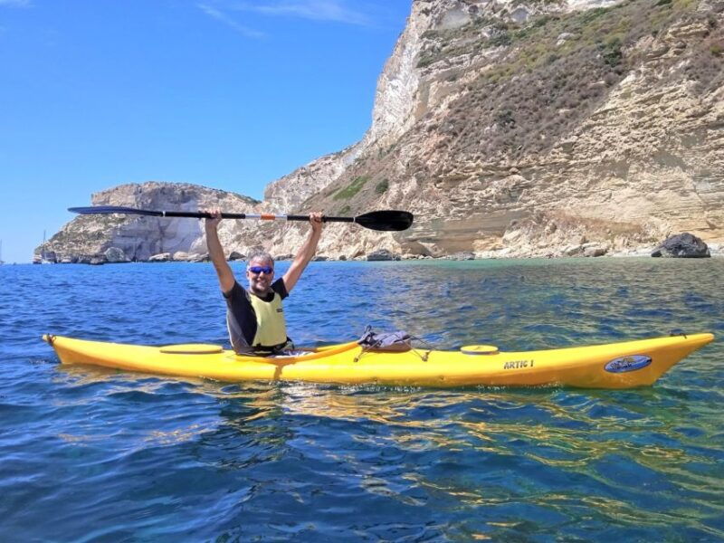 cagliari-guided-kayak-excursion-in-the-gulf-of-cagliari