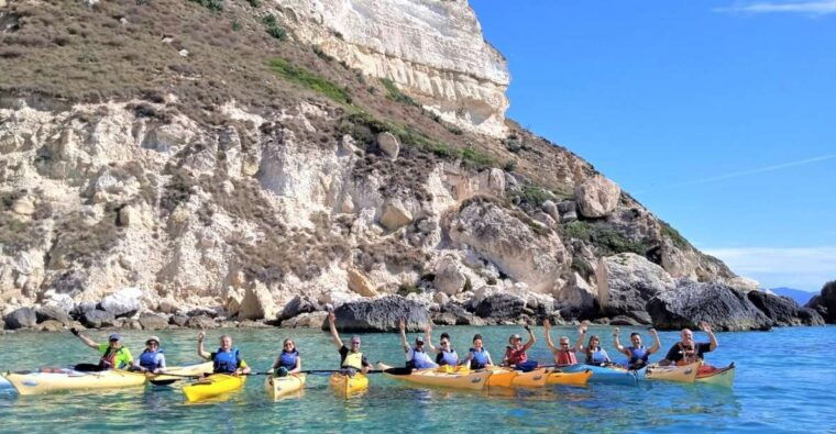 cagliari-guided-kayak-excursion-in-the-gulf-of-cagliari