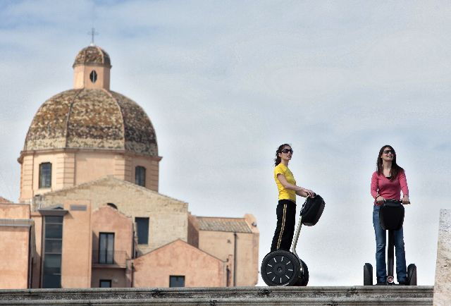 cagliari-guided-segway-tour