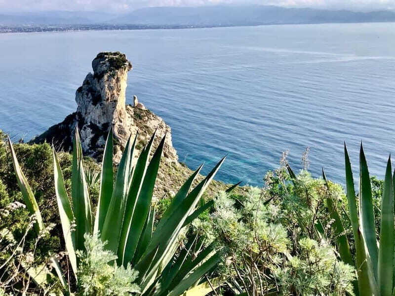 Cagliari: hike to the top of the Devil's Saddle - What to Bring and Wear
