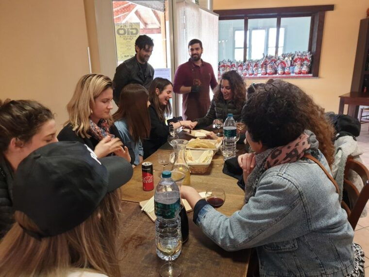 cagliari-wine-cheese-and-olive-oil-tasting-experience