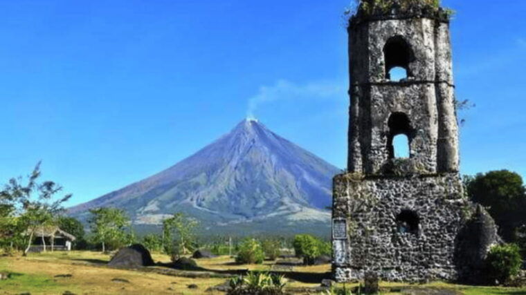 cagsawa-ruins-express-tour-with-el-miro-by-zchedulista