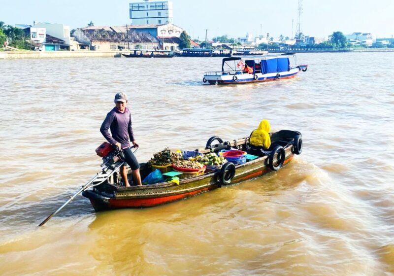 cai-rang-floating-market-2-day-tour-with-biking-boating