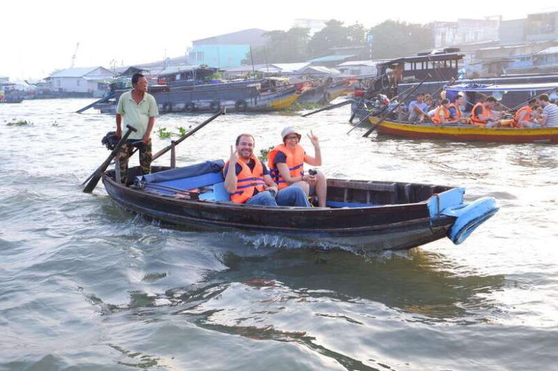 cai-rang-floating-market-and-lung-ngoc-hoang-nature-reserve