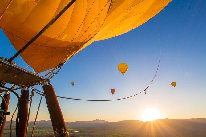 Cairns Classic Hot Air Balloon ride - The Scenic Highlights