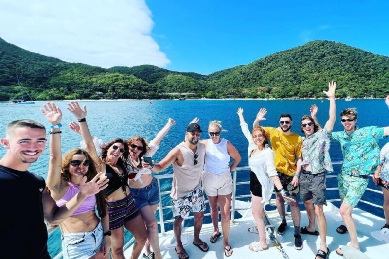 Cairns: Explore Dunk Island Day Tour - Snorkelling at Muggy Muggy