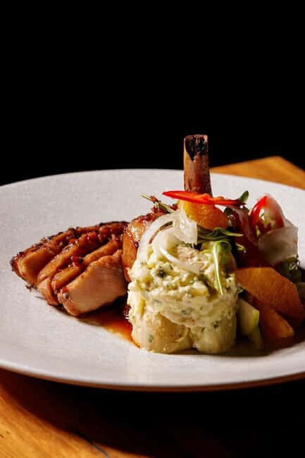 Cairns: Hot Air Balloon Flight & 3-Course Lunch - The Lunch at Ochre: a regional celebration