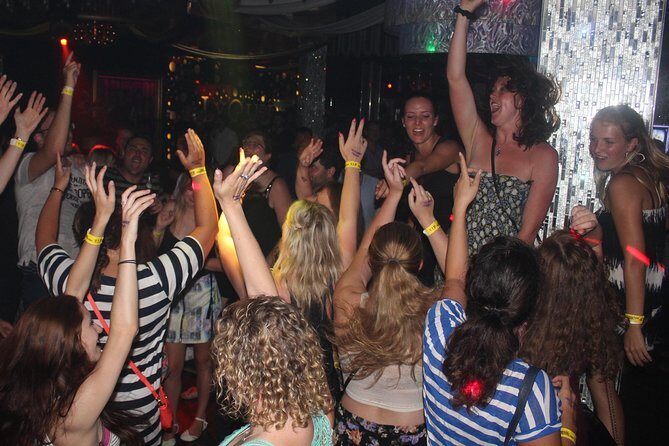 Cairns Pub & Club Tour - Discovering Cairns’ Nightlife: What to Expect