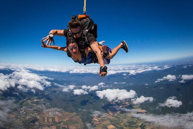 Cairns: Tandem Skydive Experience over Reef & Rainforest - The Itinerary in Detail