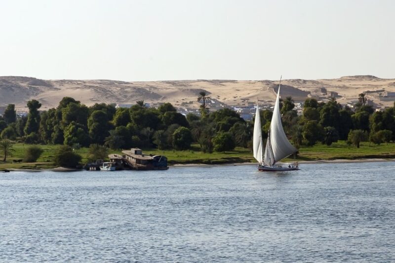 Cairo: 1 or 2-Hour Felucca Ride on the Nile with Transfers - Authenticity and Unique Experiences