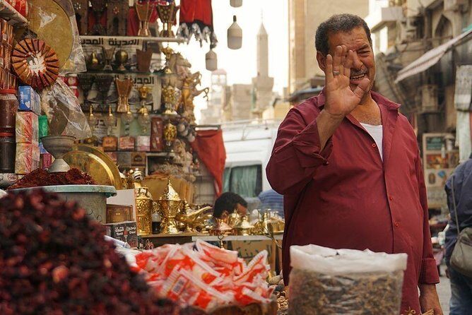 Cairo 8 Hour Private Tour of Pyramids, Egyptian Museum and Bazaar - FAQ