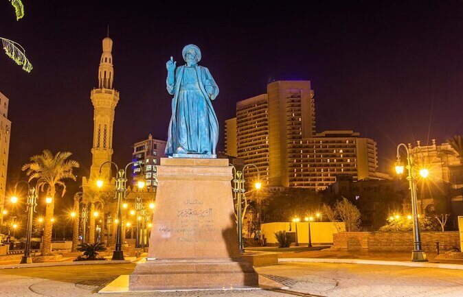 Cairo by night including Tanoura Show at Wikalet Al Ghouri Khan El Khalili Tahrir Square - The Itinerary in Detail