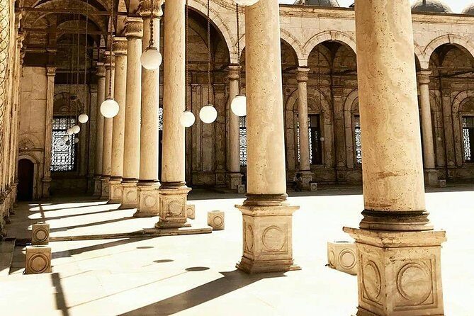 Cairo: Female-Guided Pyramids, Bazaar, and Museum Tour - FAQ