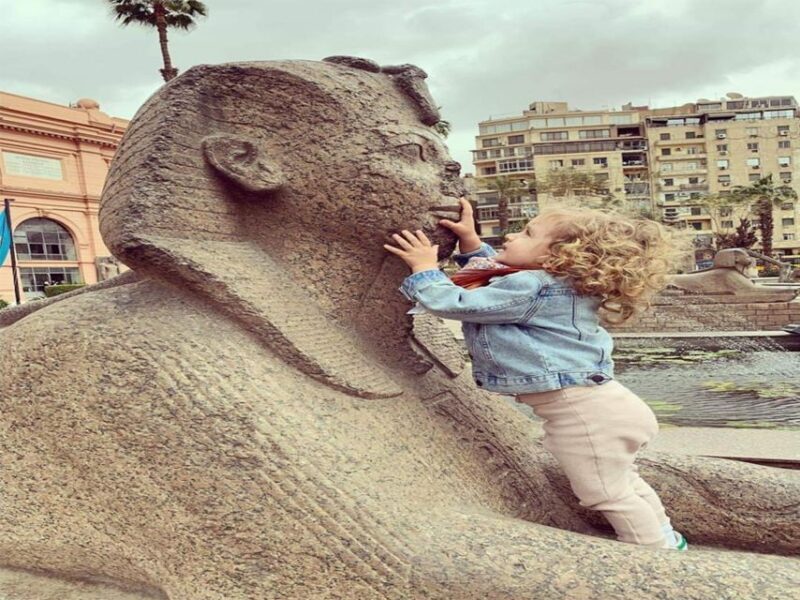 Cairo: Female Guided Tour to Egyptian Museum Private - Key Points