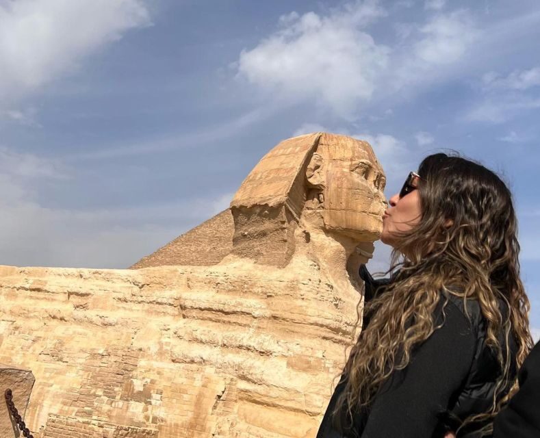 Cairo: Giza Pyramids and Islamic Cairo Guided Layover Tour - Exploring Cairos Ancient and Islamic Treasures