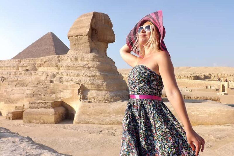 Cairo: Giza Pyramids, Museum & Bazaar Tour with Lunch - Breaking Down the Itinerary