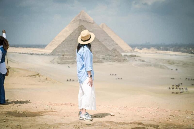 Cairo Ladies' Tour: Pyramids, Museum, Female Guide & Camel - Exploring Cairo with Confidence  