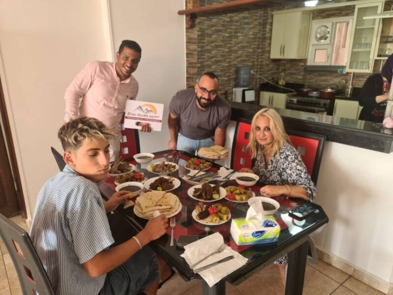 Cairo: Lunch or Dinner at Local Houses - Cairo: Lunch or Dinner at Local Houses – A Genuine Taste of Egypt