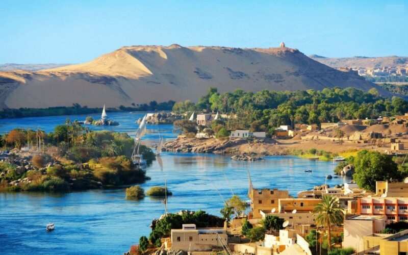 Cairo & Nile: 7-Day Hotel Stay & Cruise Package with Flights - Who Would Love This Tour?