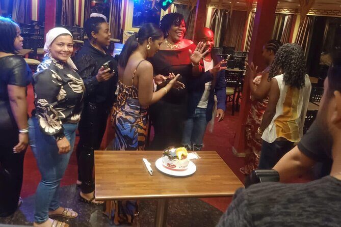 Cairo Nile Dinner Cruise Belly Dancer Tanora Show Dinner Buffet - What Sets This Tour Apart?