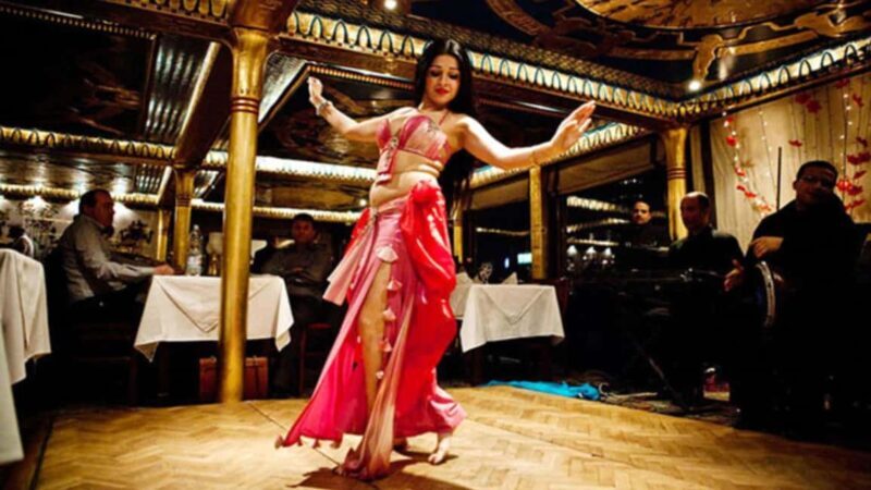 Cairo: Nile Maxim Luxurious Dinner Cruise with Dance Show - Who Is This Experience Best For?