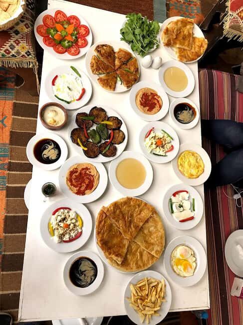 Cairo: Oriental Breakfast (Fatir)or Lunch in arabian village - Key Points