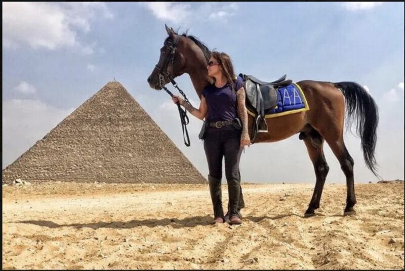 Cairo: Private Arabian Horse Ride at the Giza Pyramids - An In-Depth Look at the Experience
