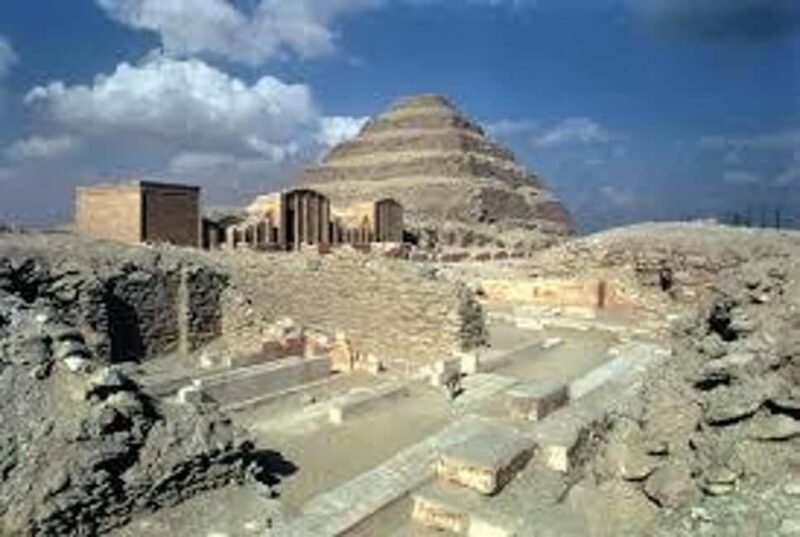Cairo: Private Giza Pyramids, Sphinx, Saqqara & Memphis Tour - FAQs