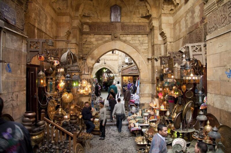 Cairo: Private Pyramids, Museum & Bazaar Tour with Lunch - The Valley Temple and Mummy Mysteries