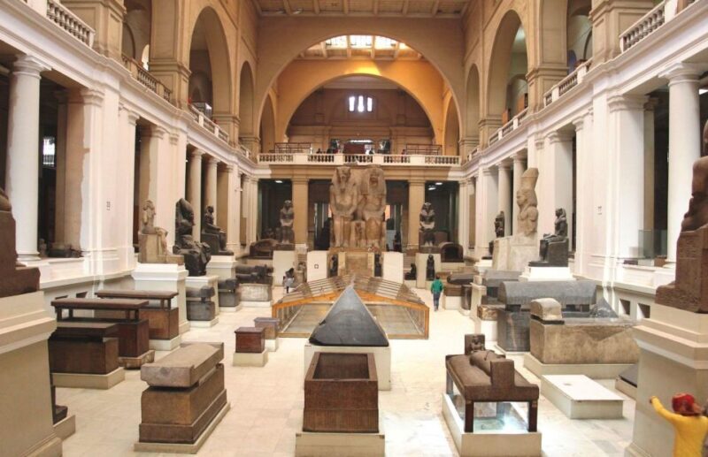 Cairo: Pyramids and Museum on Private tour - Key Points