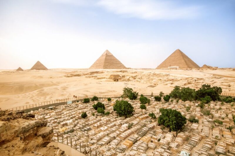 Cairo: Pyramids, Sakkara & Memphis Tour with Lunch - FAQ