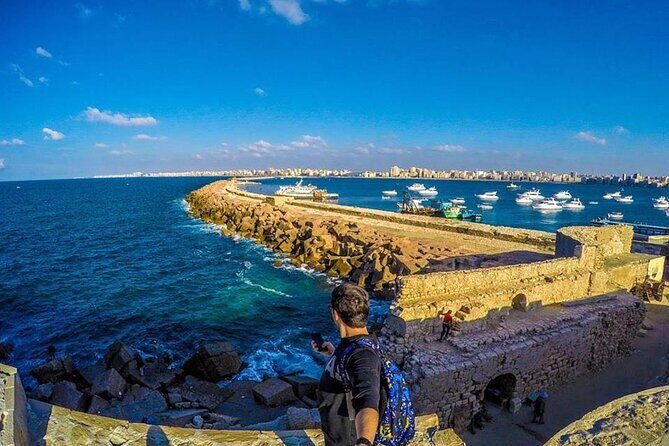 Cairo to Alexandria: Catacombs & Citadel Day Trip with Lunch - Who Is This Tour Best For?