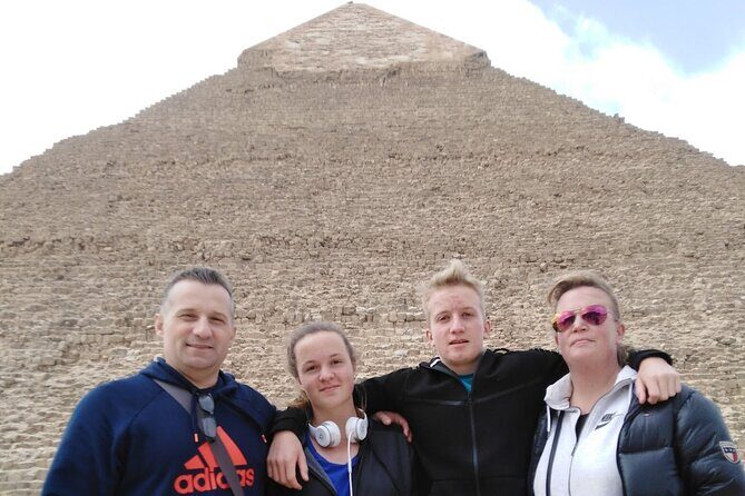 CAIRO TOUR Pyramids Sphinx Museum Bazaars Old Cairo and Lunch - Why This Tour Is a Great Value