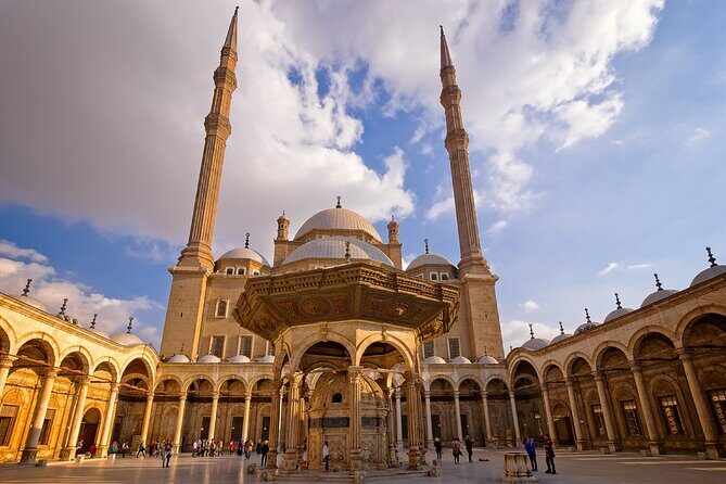 Cairo Tour to Egyptian Museum Citadel and Khan Khalili Bazaar - Who Is This Tour Best For?