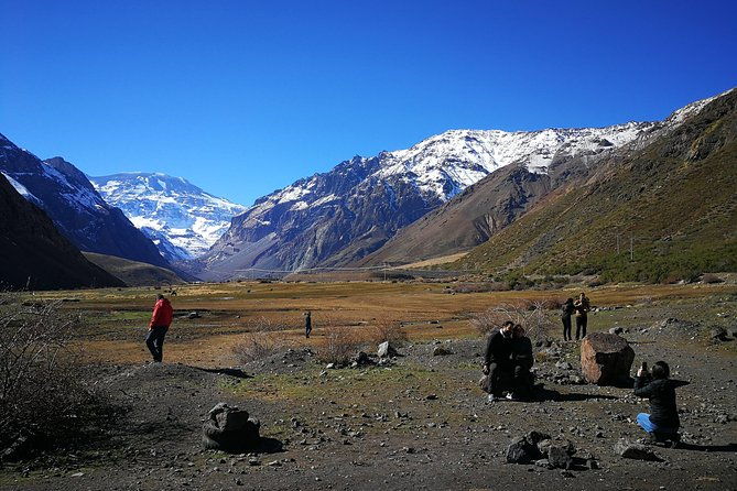 cajon-del-maipo-view-of-the-volcano-small-group-waterfall