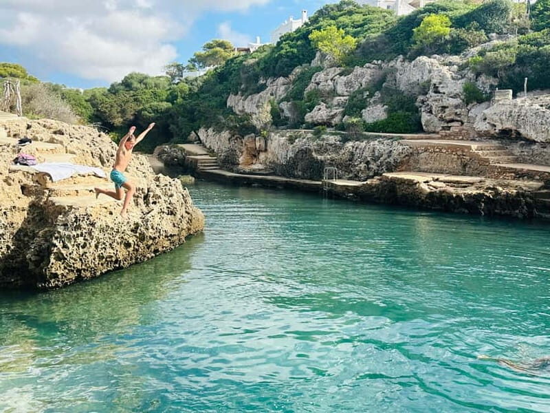 Cala en Blanes: Secret spots for the best dives with a local guide - Practical Tips for Travelers