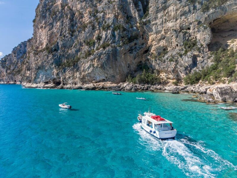 cala-gonone-cala-luna-and-cala-sisine-boat-tour