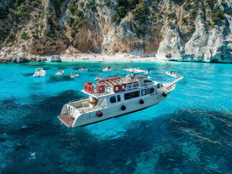 cala-gonone-cruise-in-the-gulf-of-orosei-with-cala-goloritze
