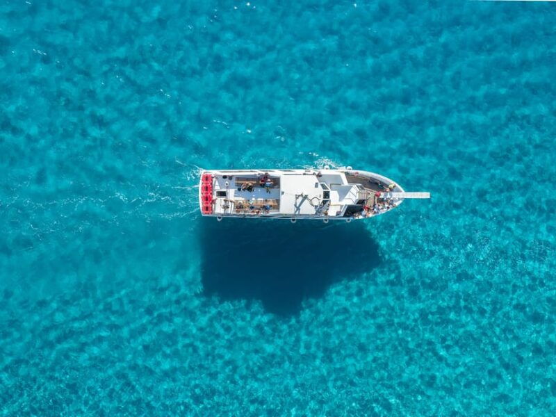 cala-gonone-cruise-in-the-gulf-of-orosei-with-cala-goloritze