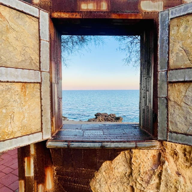 cala-millor-adventuredate-fun-game-city-walk-for-couples