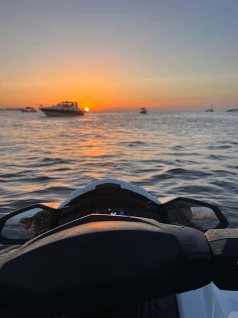 Cala Salada: 30-Minute Jet Ski Experience - Practical Details and Tips
