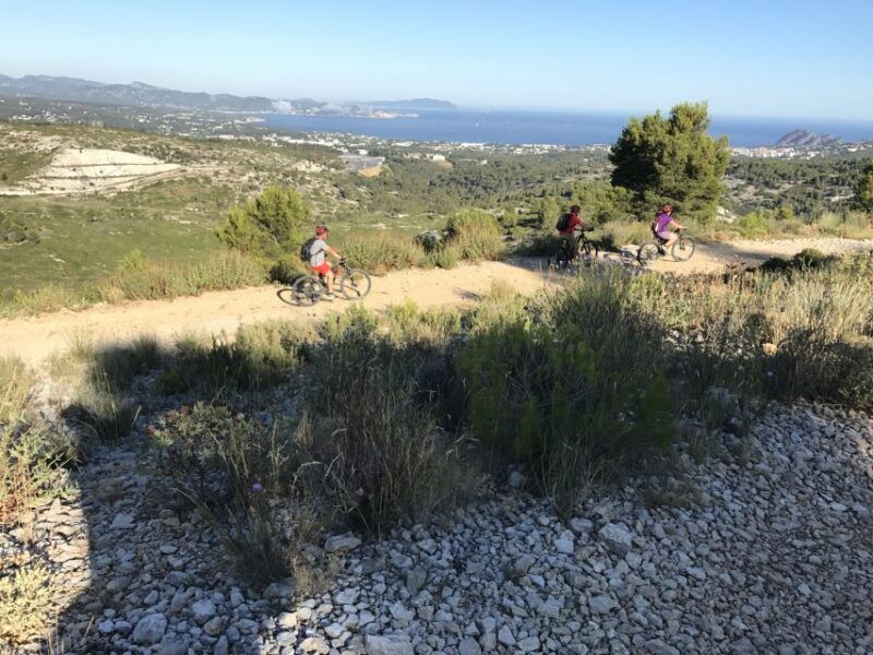 calanques-national-park-e-mountain-bike-with-virtual-guide