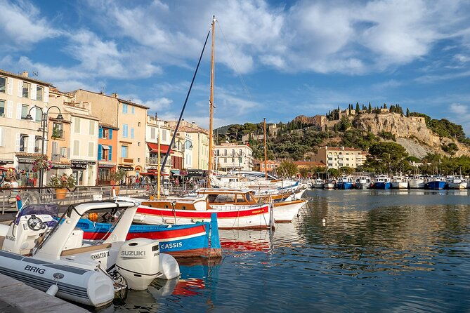 calanques-of-cassis-the-village-and-wine-tasting