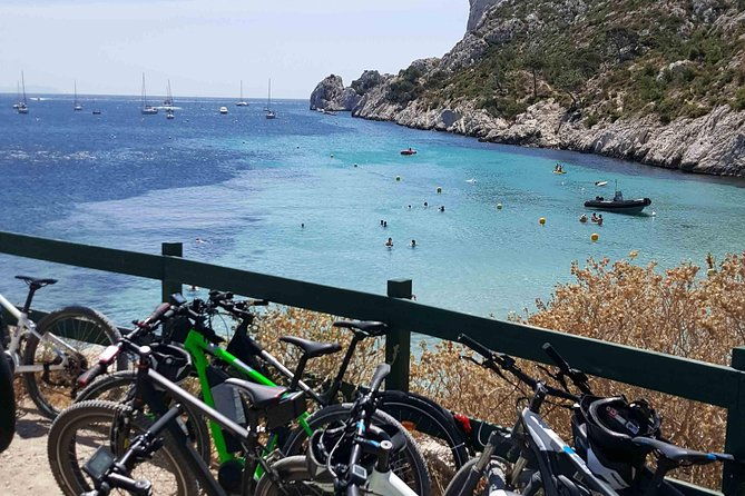 calanques-trilogy-electric-bike-tour-from-marseille