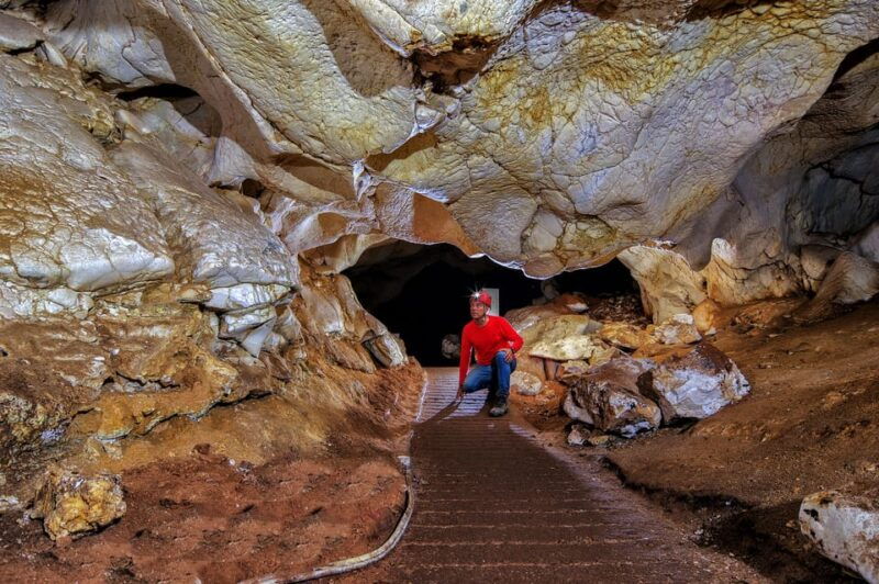 calasparra-almadenes-canyon-rafting-tour-visit-3-caves