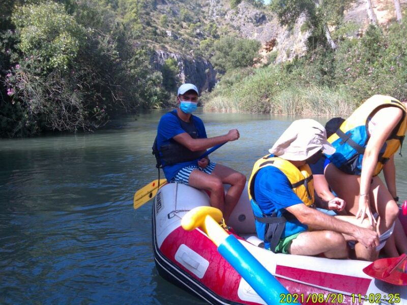 calasparra-almadenes-rafting-day-trip-visit-two-caves