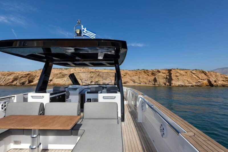 Caldera Private Cruise with Luxury Fjord 52 Motor Yacht - Logistics and Practical Details