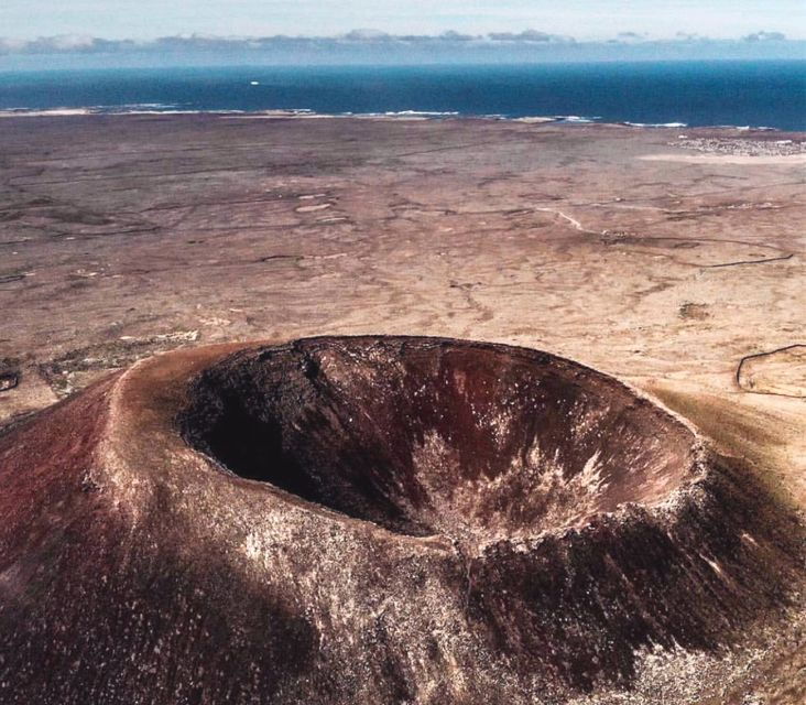 caleta-de-fuste-corralejo-guided-e-bike-tour-crater-hike